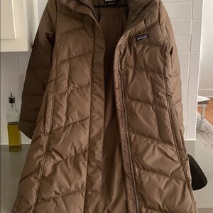 Patagonia down with it parka-top soil brown medium